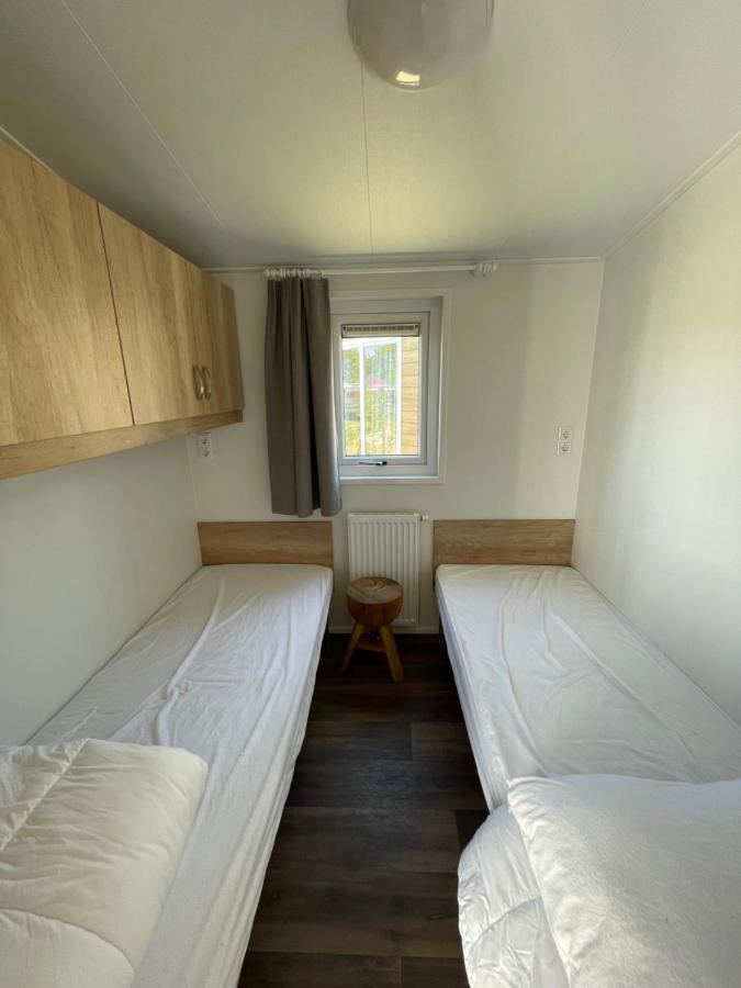 Camping De Duinhoeve Chalet Zeeland Not For Companies Burgh-Haamstede Exteriör bild