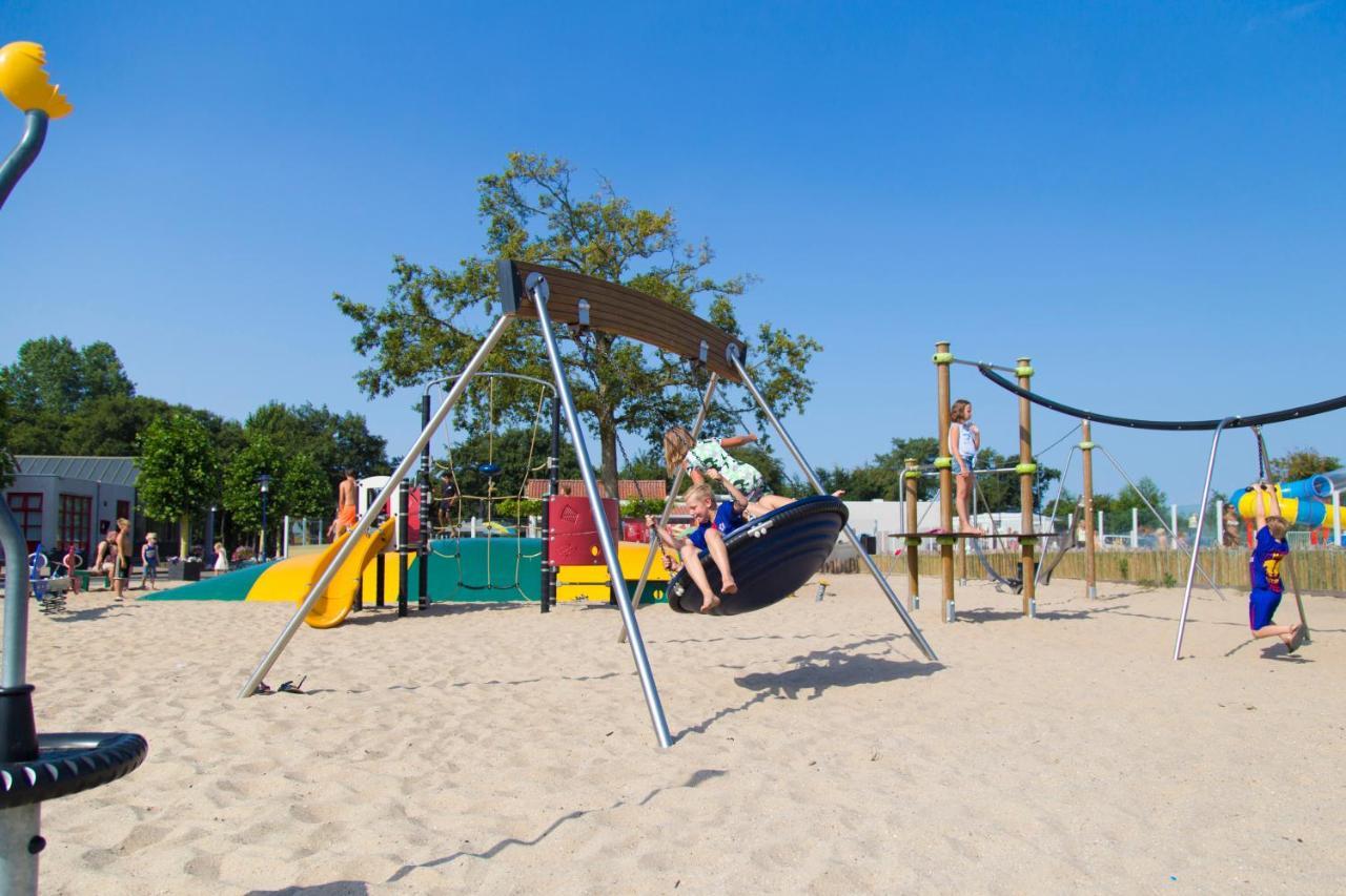 Camping De Duinhoeve Chalet Zeeland Not For Companies Burgh-Haamstede Exteriör bild