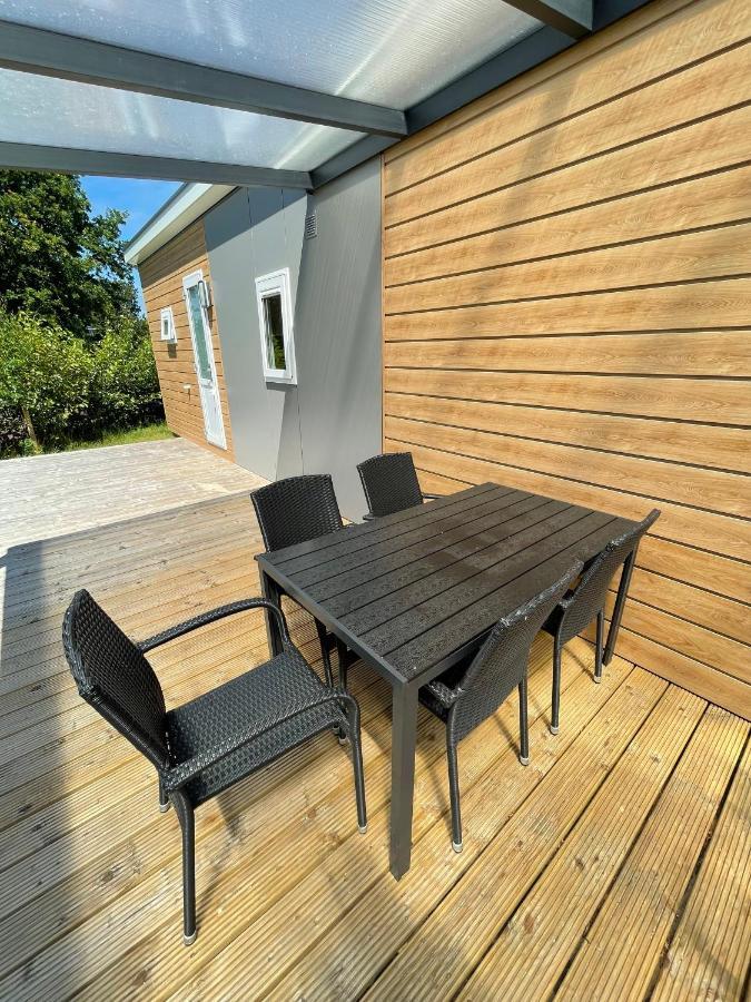 Camping De Duinhoeve Chalet Zeeland Not For Companies Burgh-Haamstede Exteriör bild